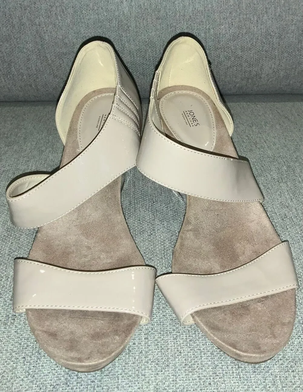 Jones New York Wedges size 10